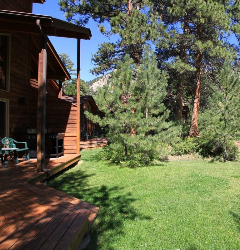 Riverwood on Fall River Spacious Estes Park Condos